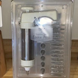Cookie Press Kit